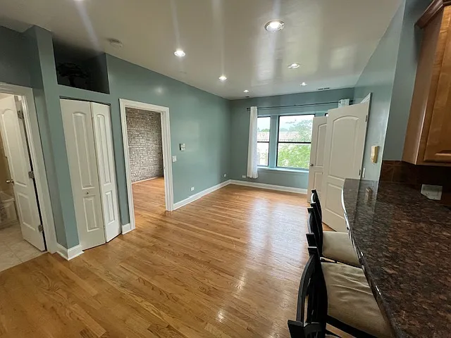 3253 W Lawrence Ave #2C — Photo 5