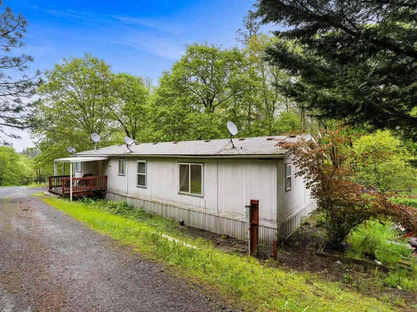 10517 Lower River Rd, Grants Pass, OR 97526