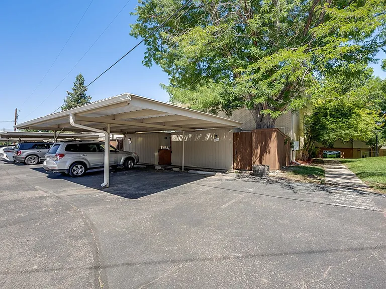 9026 E Mansfield Ave — Photo 23