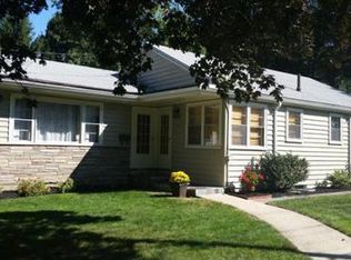 95 High St, Stoneham, MA 02180