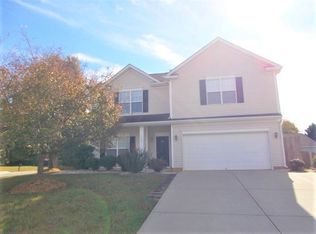 110 Pleasant Grove Ln, Mooresville, NC 28115
