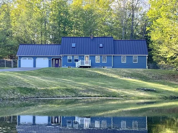 1300 China Road, Winslow, ME 04901