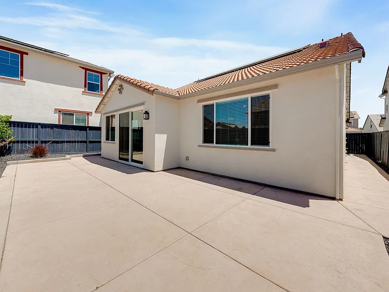 3363 Apollo Ct — Photo 44