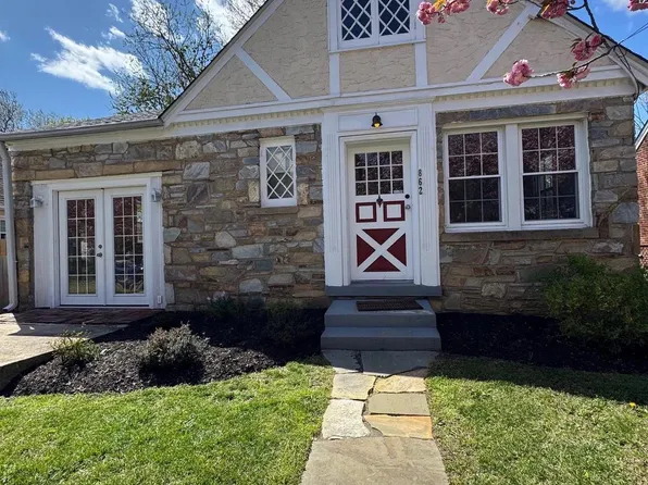 862 N Abingdon St, Arlington, VA 22203