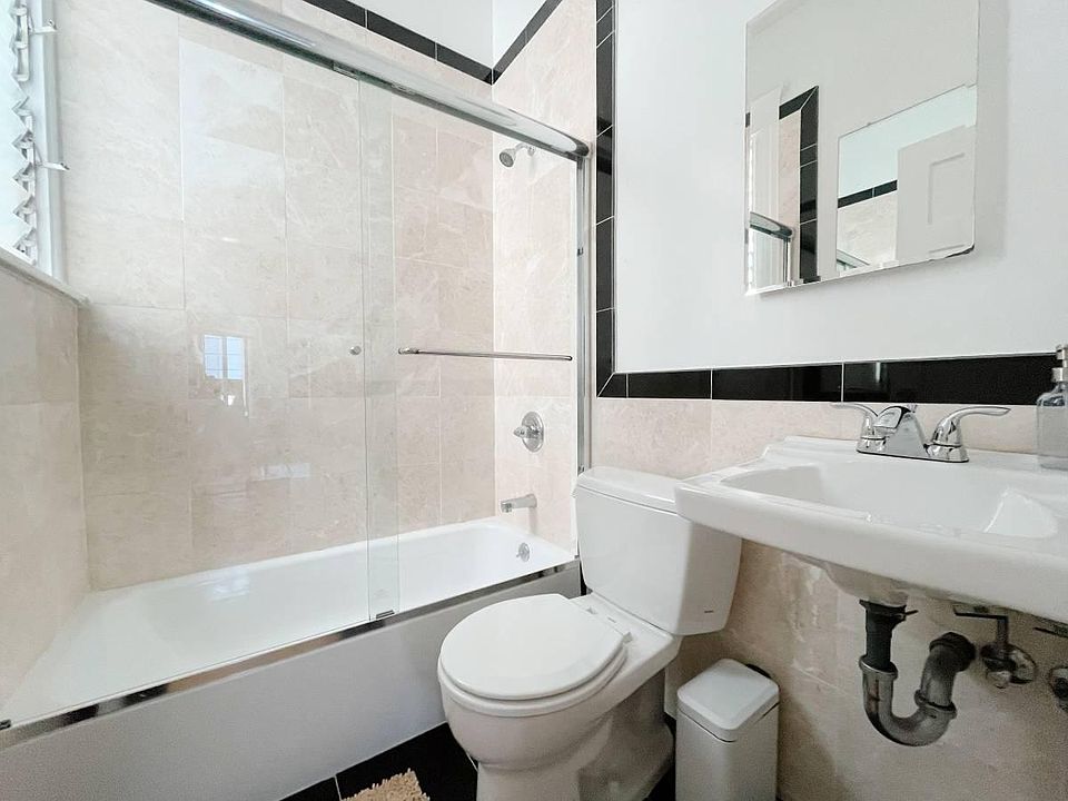 2nd image of 180 Bernard St #84