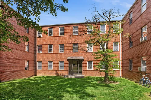 707 S Main St #B2 Photo 1