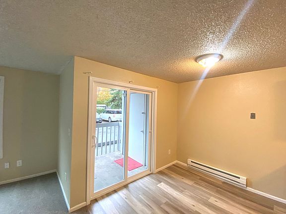 5th image of 12615-12623 Lincoln Ave SW #15-1