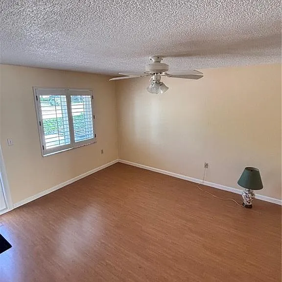 296 4th Ave S #296 — Photo 9