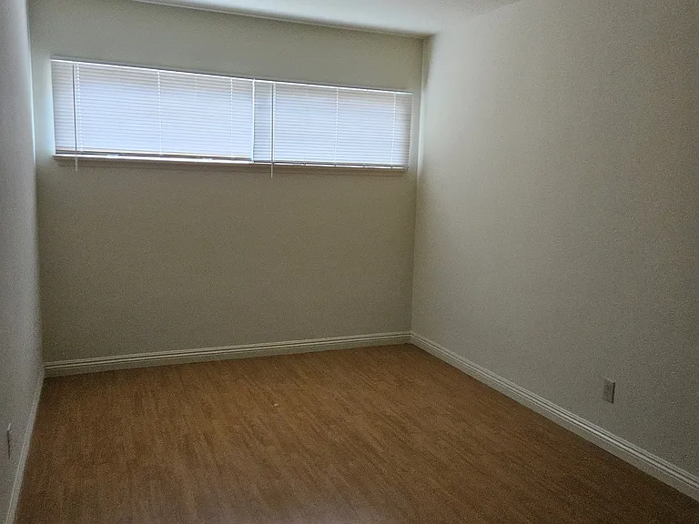 5927 Lemp Ave #4 — Photo 8