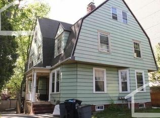 17 Putnam Ave, Cambridge, MA 02138