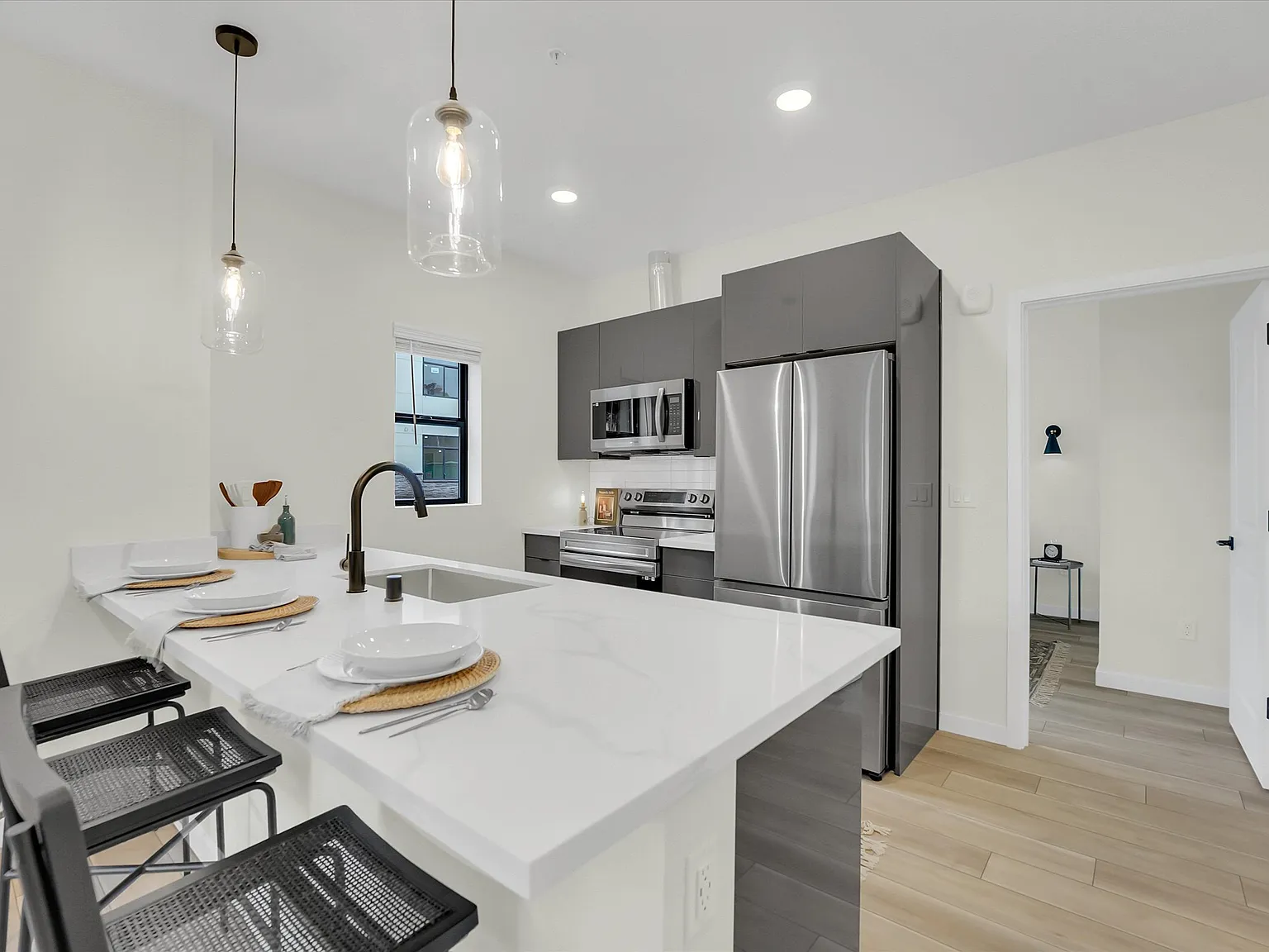 The Meadowlark Apartments — Photo 1