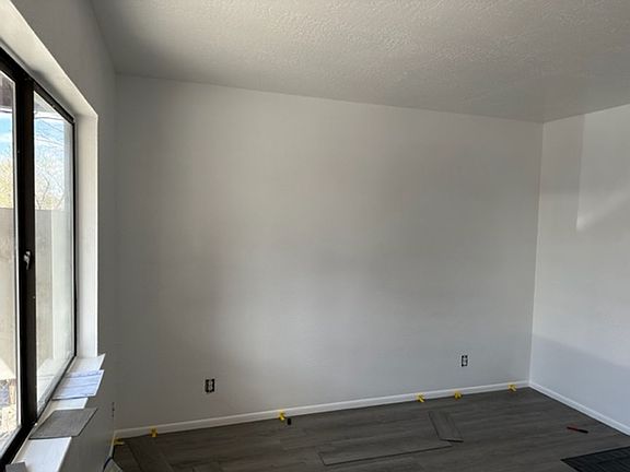 5th image of 302 Texas St NE APT 2