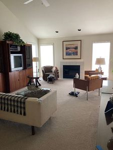 37749 Avon Ln, Farmington Hills, MI, 48331