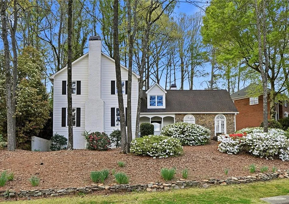 220 Clipper Bay Dr