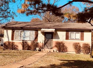 491 Marion St, Villa Ridge, MO 63089