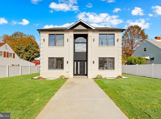 3215 Brookdale Rd, Philadelphia, PA 19114