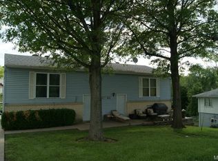 1596 Sunshine Dr, Festus, MO 63028