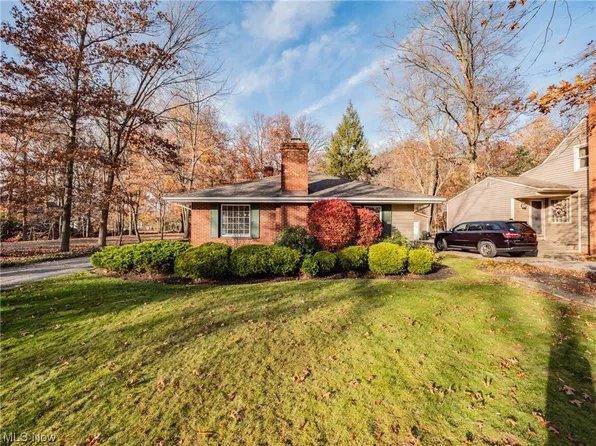 25150 Wolf Rd, Bay Village, OH 44140