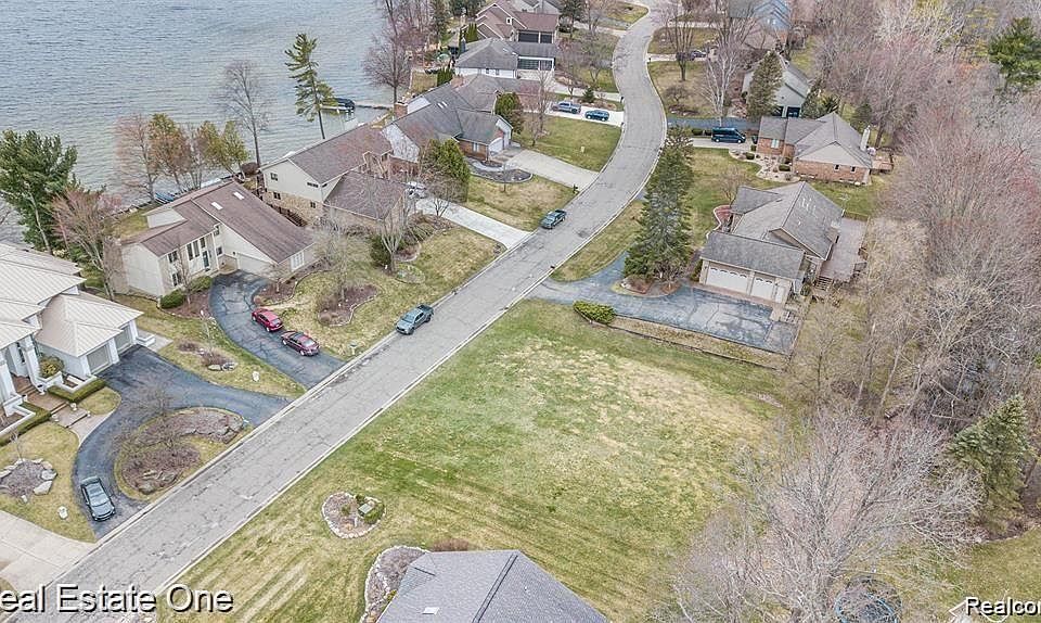 0 Voorheis Lake Ct LOT 121, Lake Orion, MI 48360 MLS 20230049303 Zillow