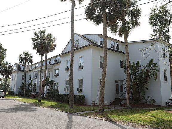 The Flamingo Front Street