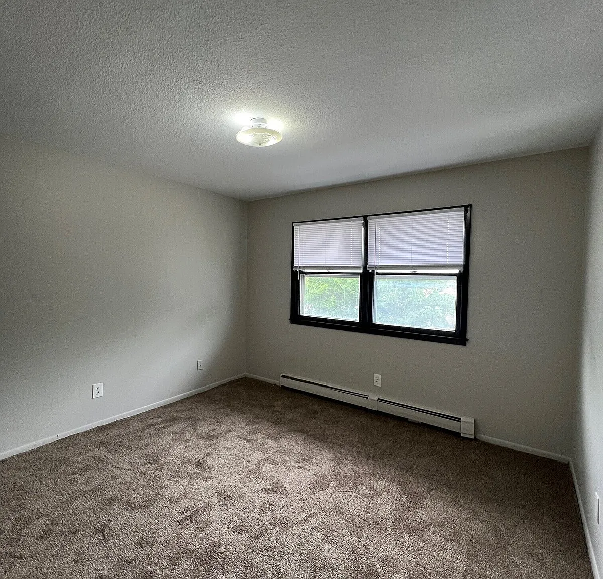 2800 30th Street Unit 11 — Photo 4