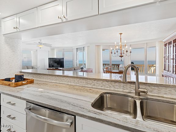 4th image of 1051 Ocean Shore Blvd Penthouse 1