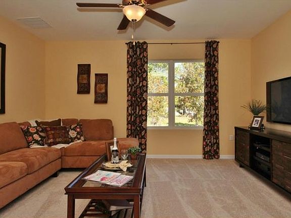 3rd image of 3803 Crystal Dew St