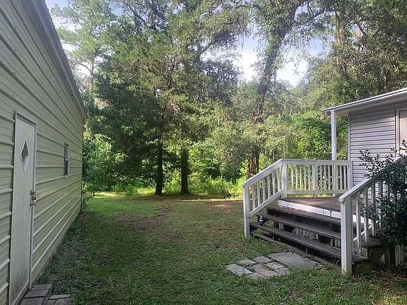 4th image of 4146 Saunders Dr