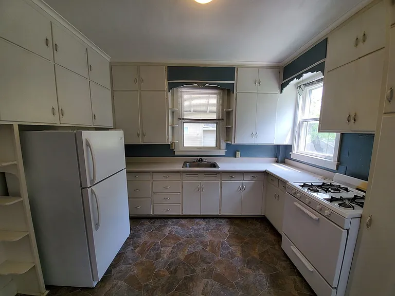 Walnut St 2512 — Photo 7