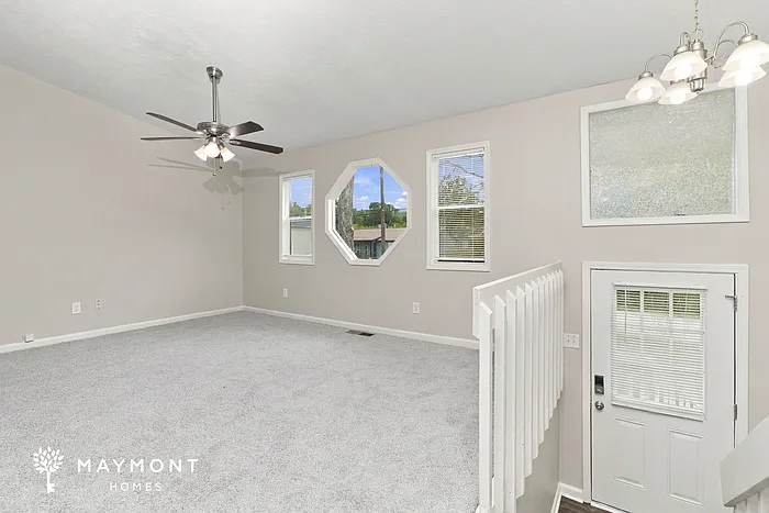 3 bed, 2.0 bath, 1732 sqft, $1,995 — Photo 4