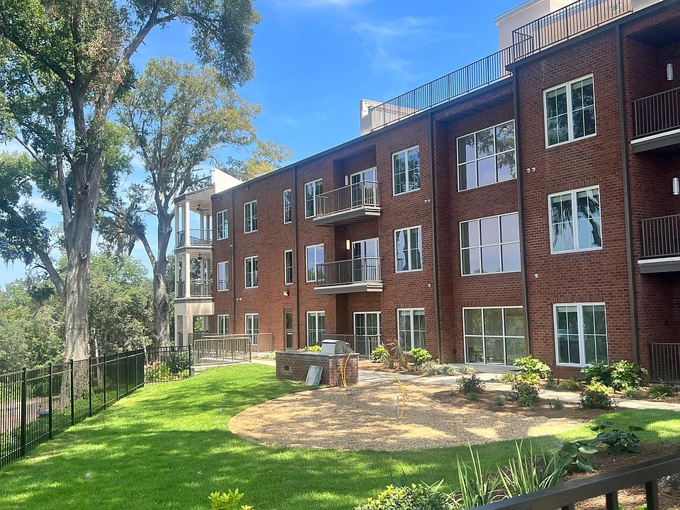 1st image of 223 N Donalson St #12