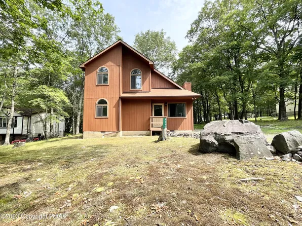 4140 Blueberry Hill Rd, Bushkill, PA 18324