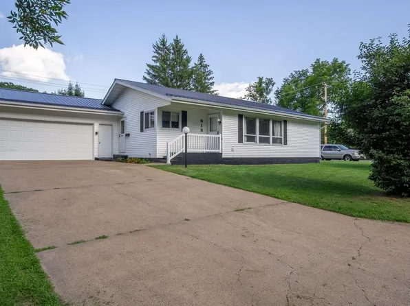 918 16th St SE, Menomonie, WI 54751