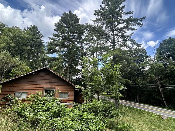 8th image of 6648 Huntersville Rd