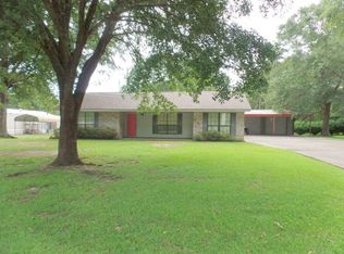 159 County Road 775, Buna, TX 77612