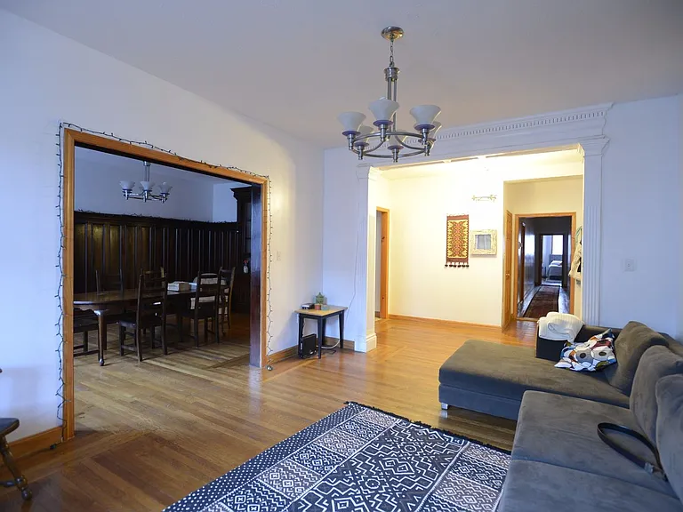 27 Gibbs St #3 — Photo 3