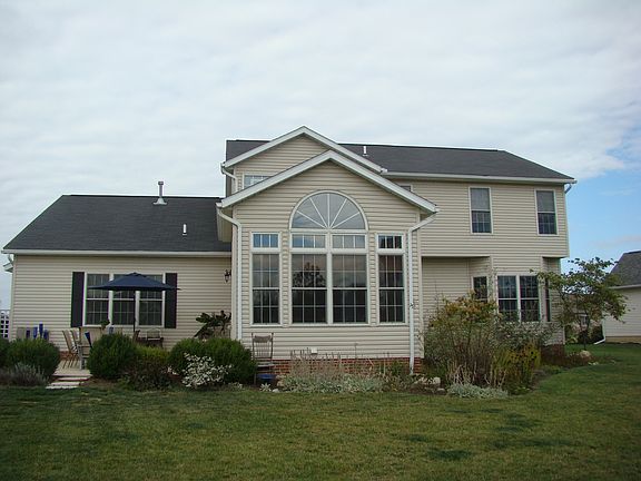 2nd image of 806 Lelanford Cir
