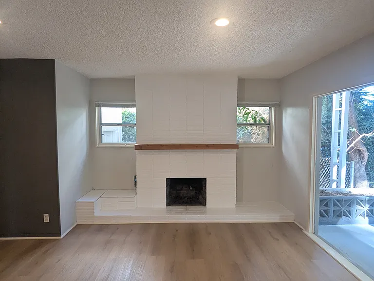 4120 Van Buren Pl — Photo 3