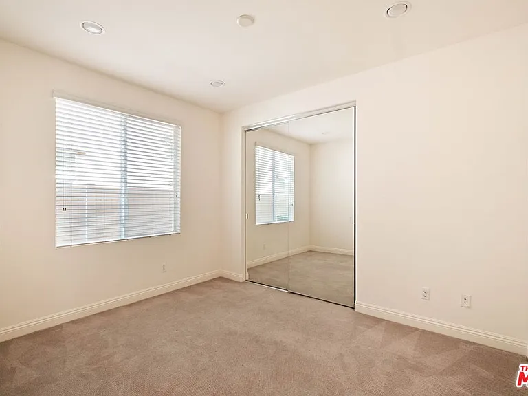5929 Spelthorne Ln — Photo 20