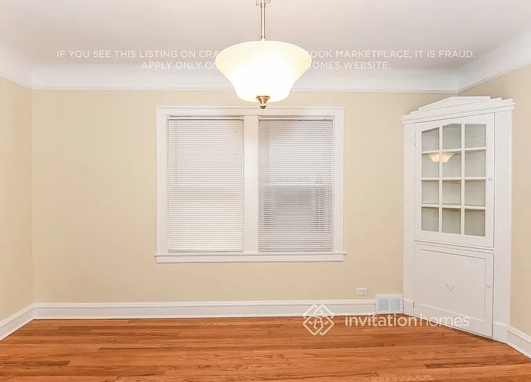 9201 S Claremont Ave — Photo 13