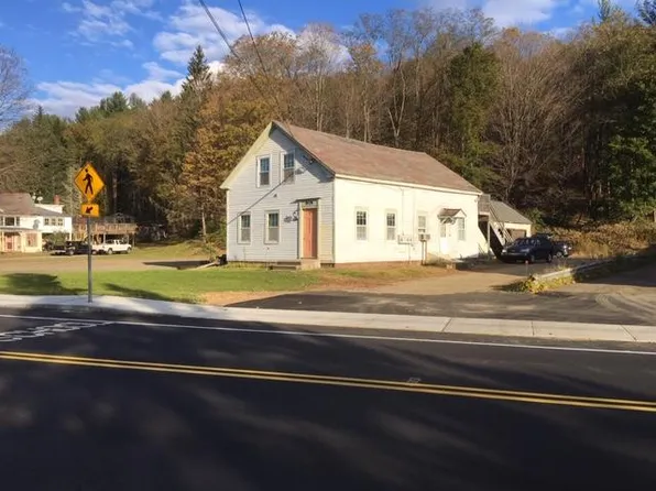 1 River St, Colrain, MA