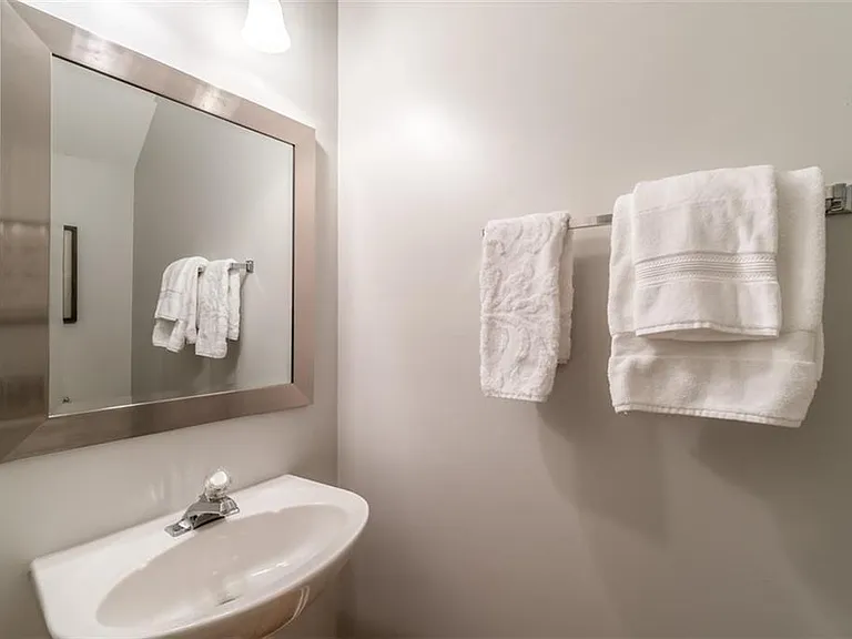 4173 Rogers Creek Ct — Photo 18