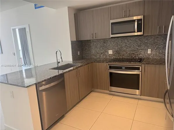 5350 NW 84th Ave, Miami, FL
