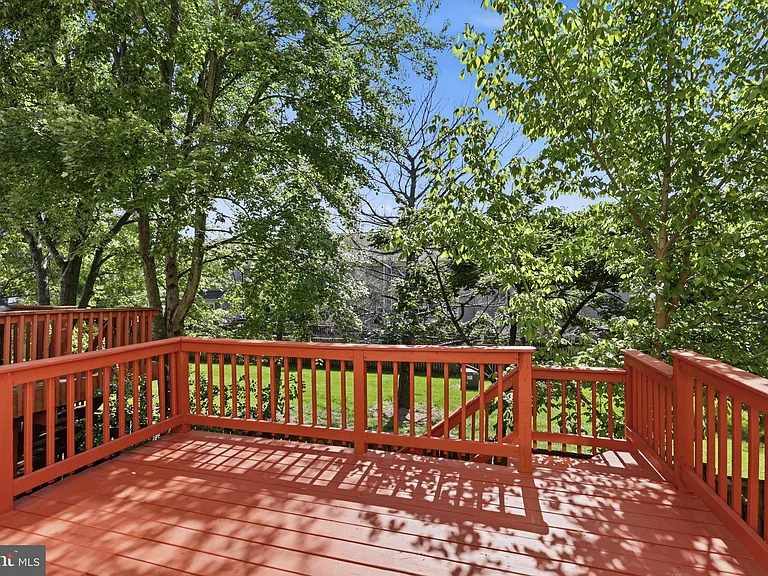 3946 Rosebay Ct — Photo 34
