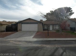 3937 Maple Hill Rd, Las Vegas, NV 89115