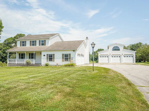 66 Heritage Road, Putnam, CT 06260