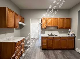 384 Bergen Ave