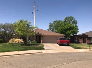 8902 Elgin Ave, Lubbock, TX 79423