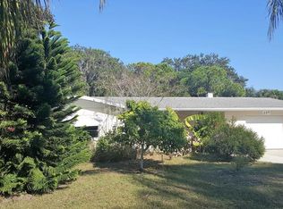 320 Roberts Rd, Nokomis, FL 34275