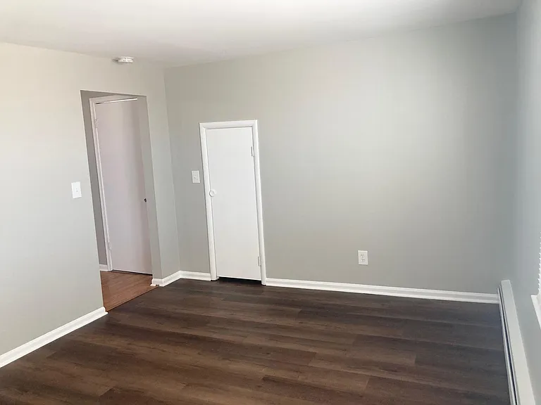 2034 John R Rd #8 — Photo 3